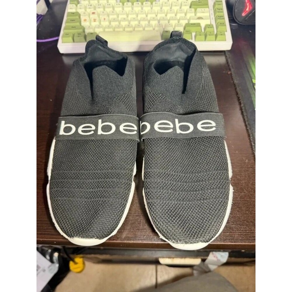 BEBE Aindrea Black Knit Slip-On Sneakers Size 9